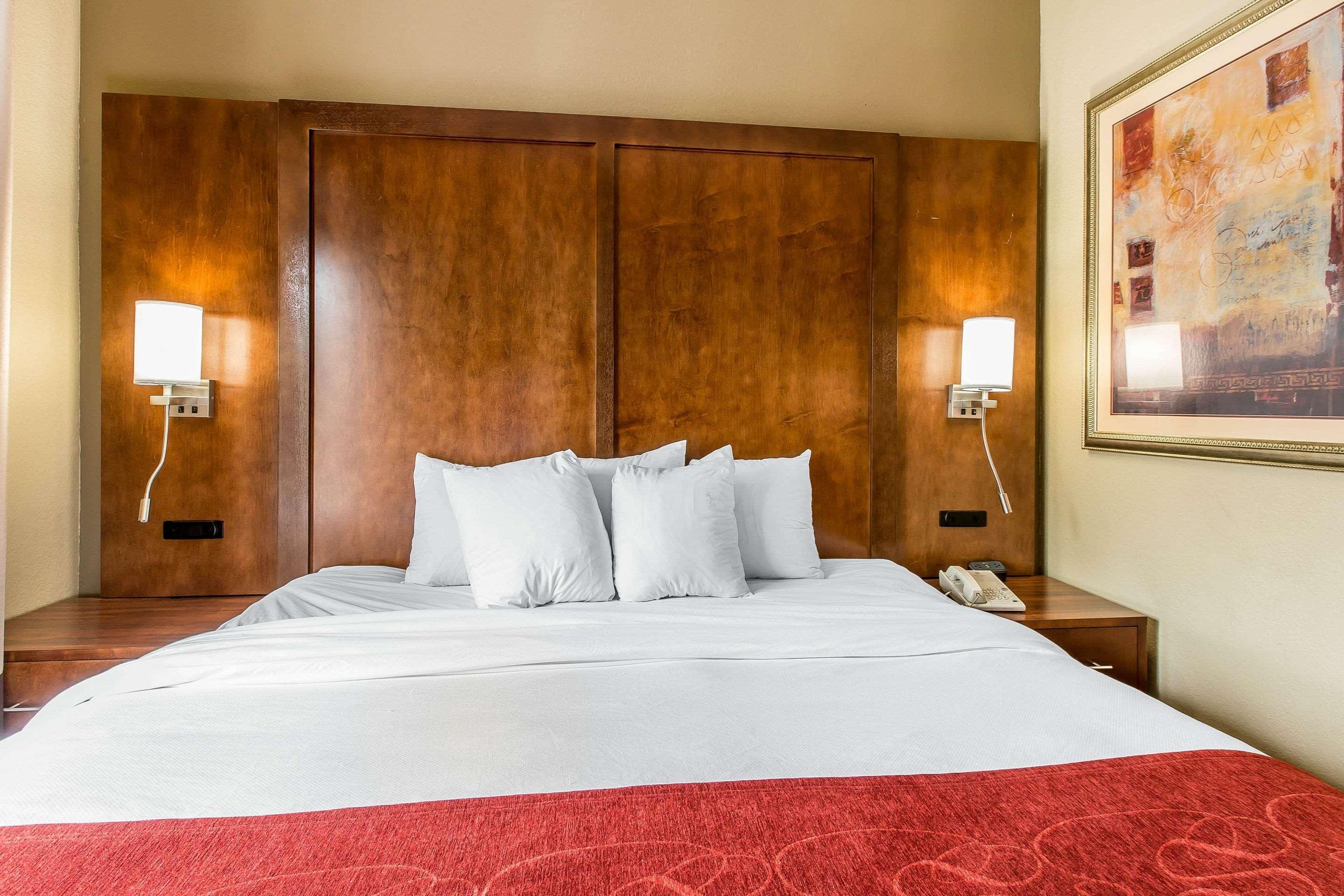 Comfort Suites Oxford I-20 Exit 188 Buitenkant foto