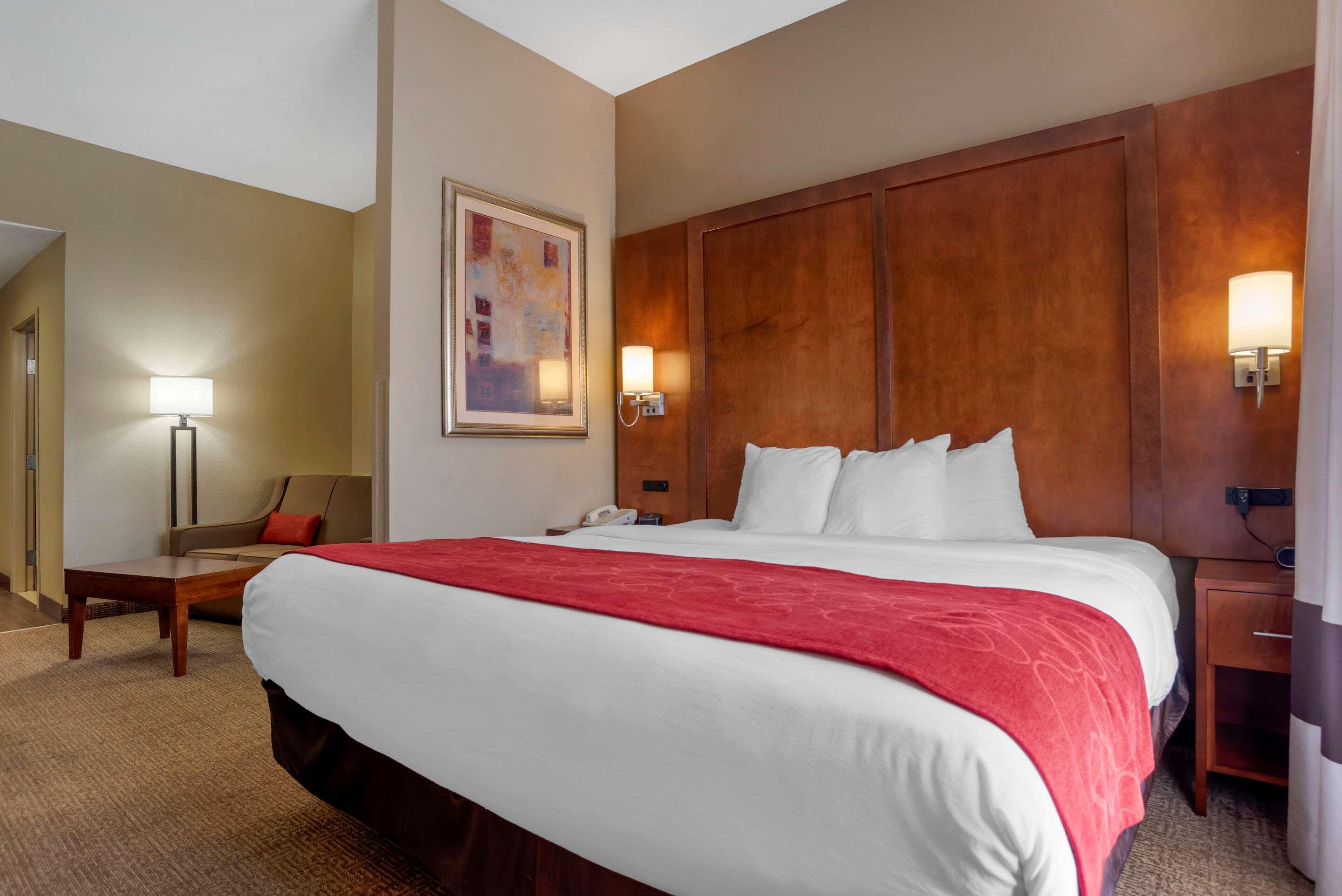 Comfort Suites Oxford I-20 Exit 188 Buitenkant foto